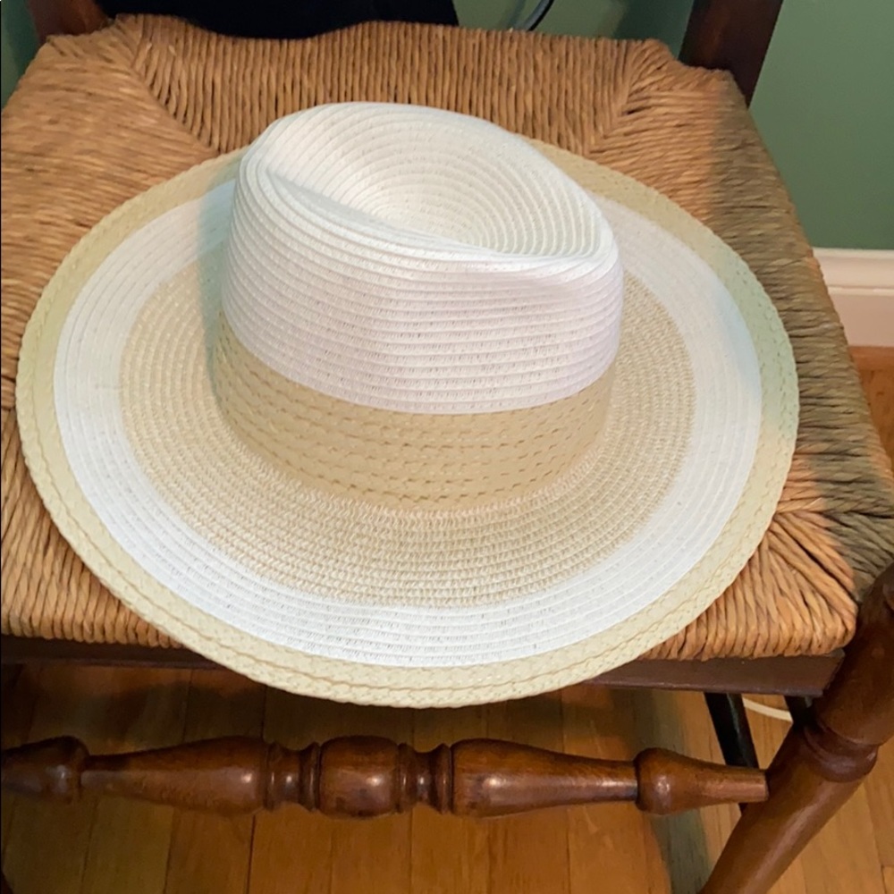 Halogen straw hat
